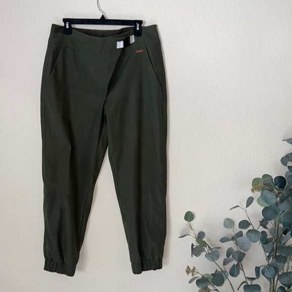 Sweaty Betty Luxe Bragi woven joggers - Picture 1 of 5